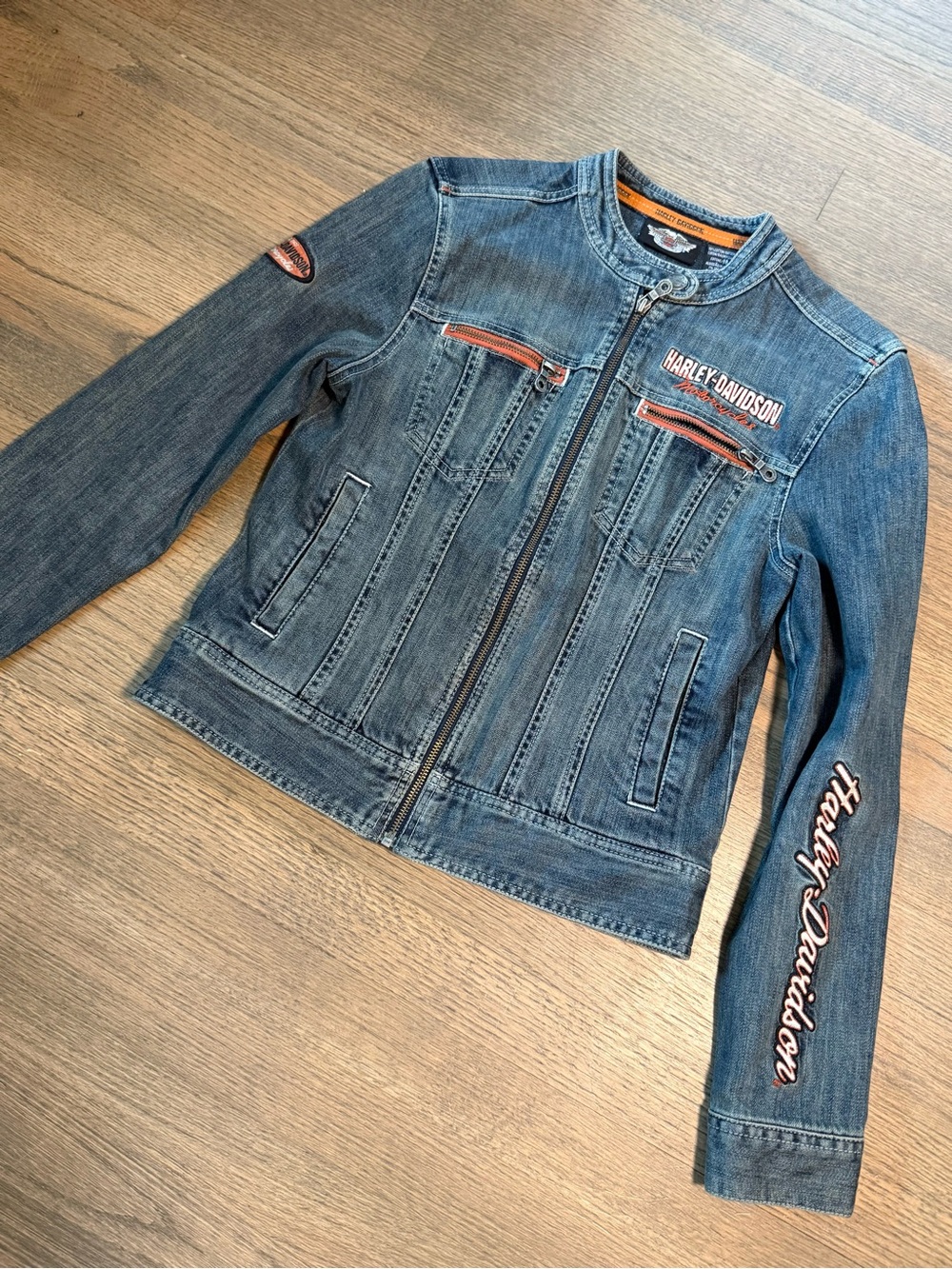 Harley Davidson Vintage Y2K Denim Jacket
Size Small